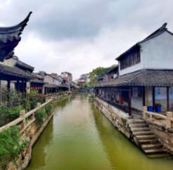 爱旅行的芭比